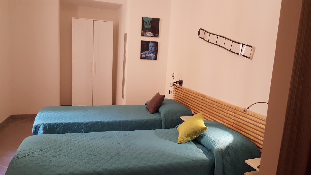 Bed & Breakfast Hello World 3*